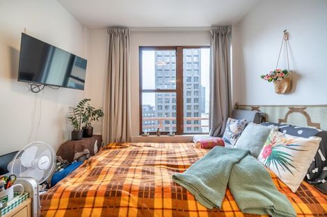 Photo of property in Orange Apartments/victoria Centr, 903/169 The Terrace, Wellington Central, Wellington, 6011