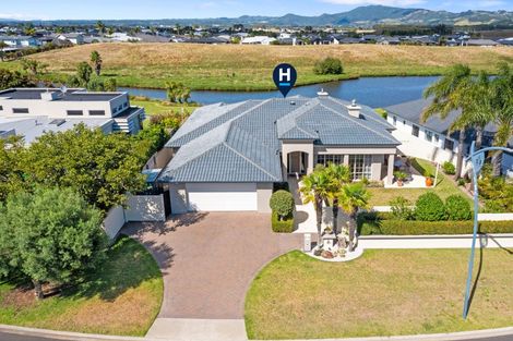 Photo of property in 37 Santa Maria Key, Papamoa Beach, Papamoa, 3118