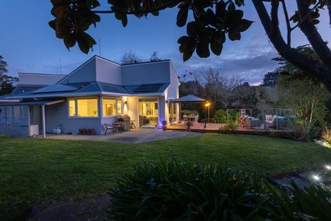 Photo of property in 6 Polson Hill Drive, Aokautere, Palmerston North, 4471