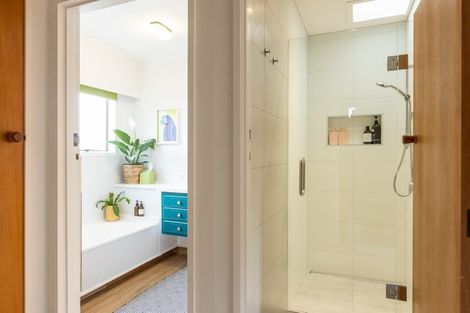 Photo of property in 18 Ngarimu Crescent, Taradale, Napier, 4112