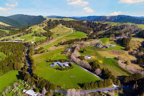 Photo of property in 538 Whangaripo Valley Road, Whangaripo, Wellsford, 0972