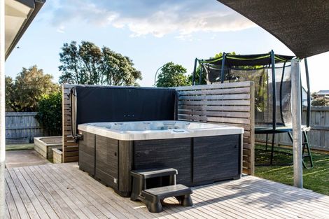 Photo of property in 20 Fishermans Drive, Coastlands, Whakatane, 3120