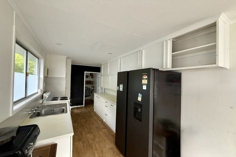 Photo of property in 8 Moera Place, Stanmore Bay, Whangaparaoa, 0932