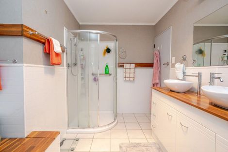 Photo of property in 3a Allan Street, Dannevirke, 4930