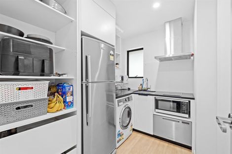 Photo of property in 10 Highway View Lane, Schnapper Rock, Auckland, 0632