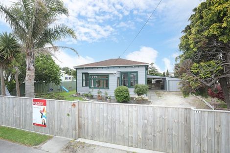 Photo of property in 14 Medway Street, Rongotea, 4476
