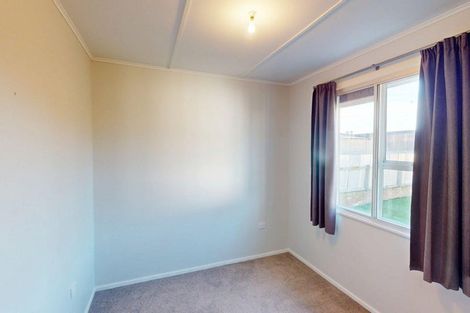 Photo of property in 7 Tararua Terrace, Cloverlea, Palmerston North, 4412