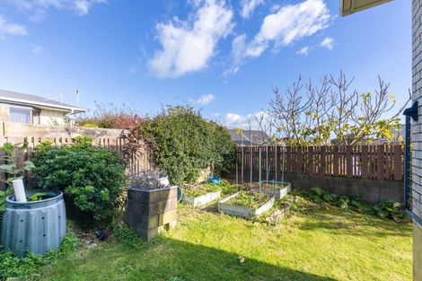 Photo of property in 9 Norwich Avenue, Spotswood, New Plymouth, 4310