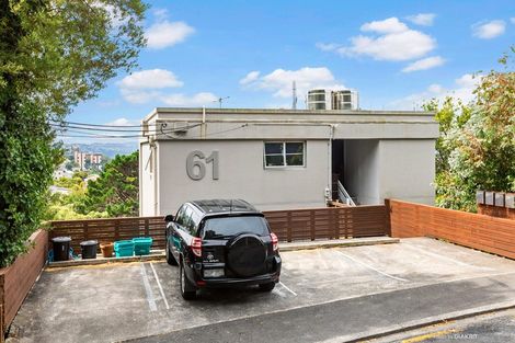 Photo of property in 61c Mortimer Terrace, Brooklyn, Wellington, 6021
