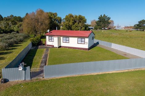Photo of property in 16 Burgoyne Street, Woodville, 4920