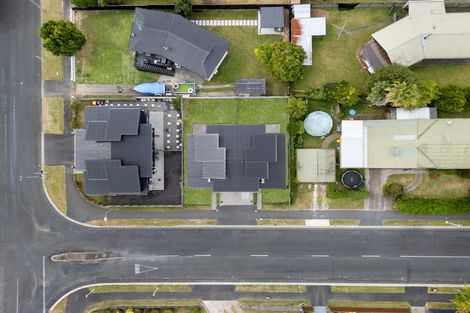 Photo of property in 1/1 Splitt Avenue, Glenview, Hamilton, 3206
