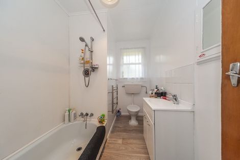 Photo of property in 6 Cranwell Street, Churton Park, Wellington, 6037