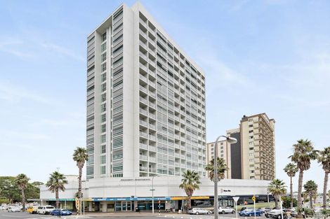 Photo of property in 401/17 Osterley Way, Manukau, Auckland, 2104