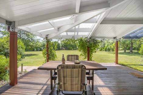 Photo of property in 66-66a Kuratawhiti Street, Greytown, 5712