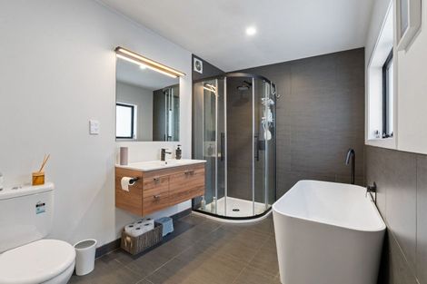 Photo of property in 6 Irvine Street, Aro Valley, Wellington, 6012