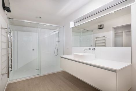 Photo of property in 24 Spencer Place, Springlands, 7201