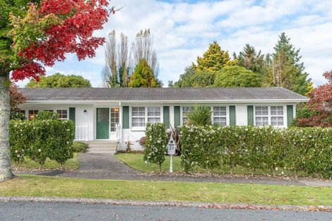 Photo of property in 27 Howell Avenue, Riverlea, Hamilton, 3216