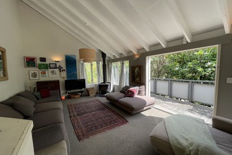 Photo of property in 45-47 Glenesk Road, Piha, New Lynn, 0772