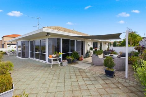 Photo of property in 9 Phoenix Heights, Mount Maunganui, 3116
