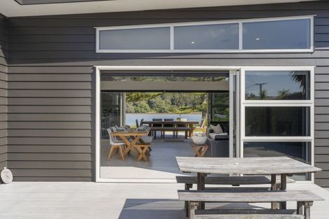Photo of property in 103 Patuwai Drive, Whangamata, 3620