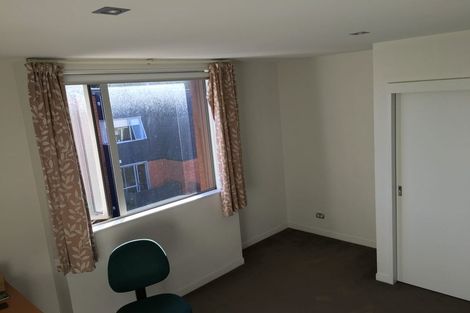 Photo of property in Altar Apartments, 3/120 Rintoul Street, Newtown, Wellington, 6021