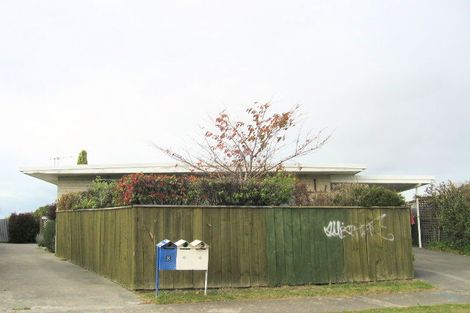 Photo of property in 4-8 London Place, Tamatea, Napier, 4112