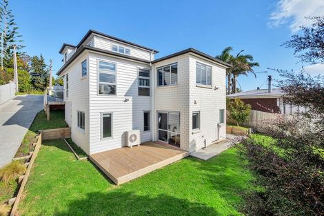 Photo of property in 285 Don Buck Road, Massey, Auckland, 0614