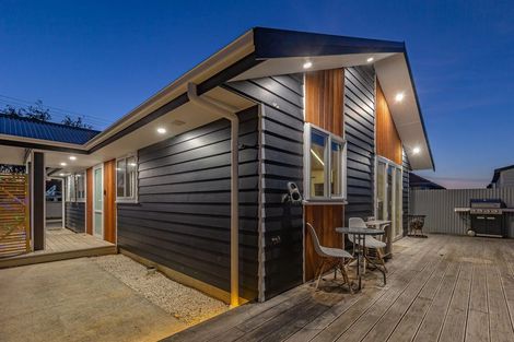 Photo of property in 571 Queen Street East, Levin, 5510