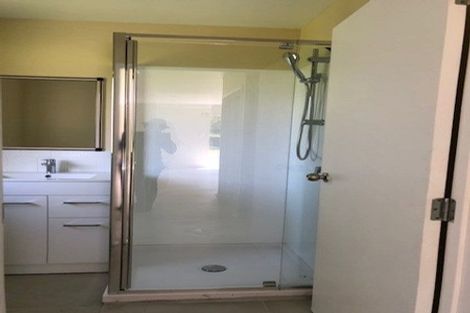 Photo of property in 3 Donnell Avenue, Favona, Auckland, 2024