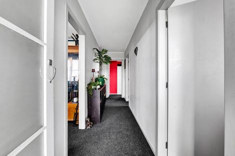 Photo of property in 65 Cloten Road, Stratford, 4332