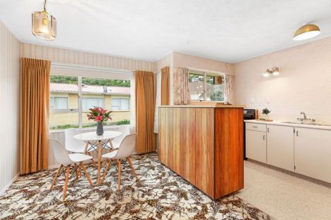 Photo of property in 10/171f Queens Drive, Lyall Bay, Wellington, 6022