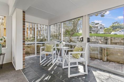 Photo of property in 1/72 Stanaway Street, Hillcrest, Auckland, 0627