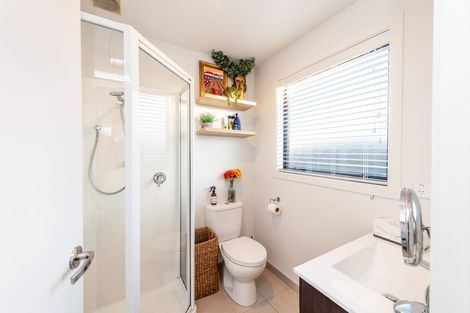 Photo of property in 122 Rob Roy Lane, Wanaka, 9305