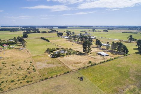 Photo of property in 35 Rangiotu Road, Himatangi, Palmerston North, 4477