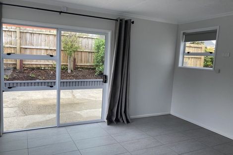 Photo of property in 4 Exmouth Street, Abbotsford, Dunedin, 9018