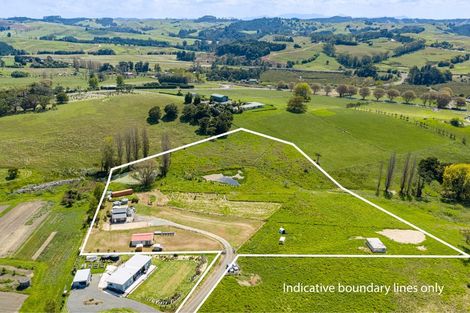 Photo of property in 35 Minnie Casey Rise, Matakohe, 0593