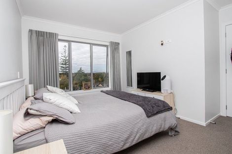 Photo of property in 17/19u Ruakiwi Road, Hamilton Lake, Hamilton, 3204