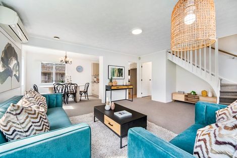 Photo of property in 68 Helena Street, Massey, Auckland, 0614