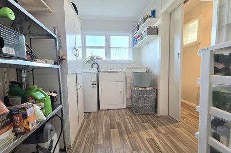 Photo of property in 8 Kelvin Street, South Hill, Oamaru, 9400