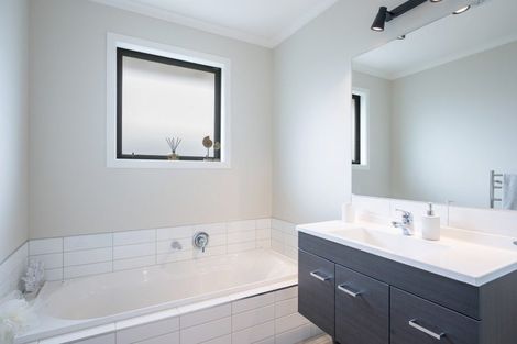 Photo of property in 7 Malone Crescent, Richmond, 7020