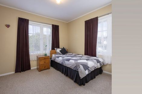 Photo of property in 31 Fairdene Avenue, Henderson, Auckland, 0610