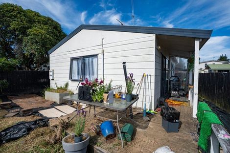 Photo of property in 39a Avalon Drive, Nawton, Hamilton, 3200