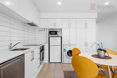 Photo of property in 4/90 Edgeware Road, St Albans, Christchurch, 8014