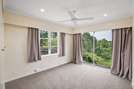 Photo of property in 280 Huatoki Street, Upper Vogeltown, New Plymouth, 4310