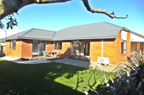 Photo of property in 28 Sylvan Street, Hillmorton, Christchurch, 8024