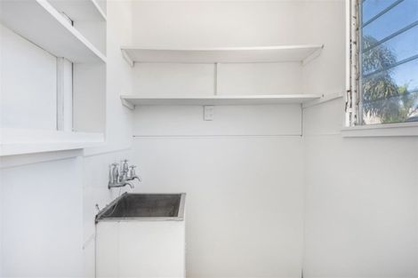 Photo of property in 86 Tawa Street, Melville, Hamilton, 3206