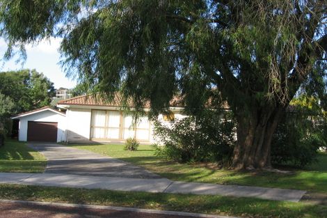 Photo of property in 17 Mccormick Place, Pauanui, Hikuai, 3579