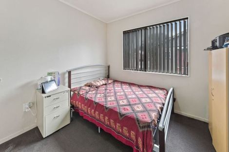 Photo of property in 2/40 Halsey Road, Manurewa, Auckland, 2102