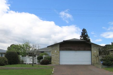 Photo of property in 18 Koha Road, Taupo, 3330