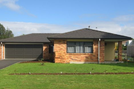 Photo of property in 6 Kowhai Park Road, Maunu, Whangarei, 0110